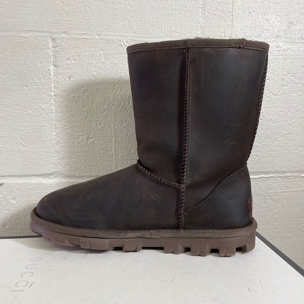 Ugg Essential Short Boots 1111513 Brown Leather Winter Boots Pull On Women's 8 - Picture 5 of 11